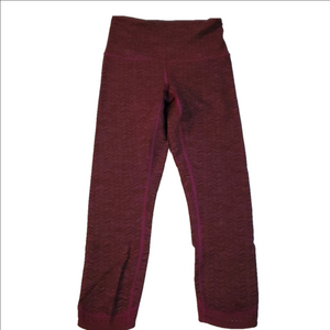 #1045 Lululemon leggings size 4 b417.